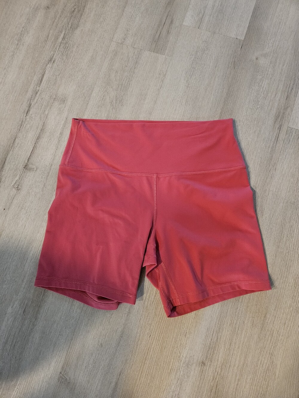 Lululemon High-Waist Pink Bike Shorts for Women